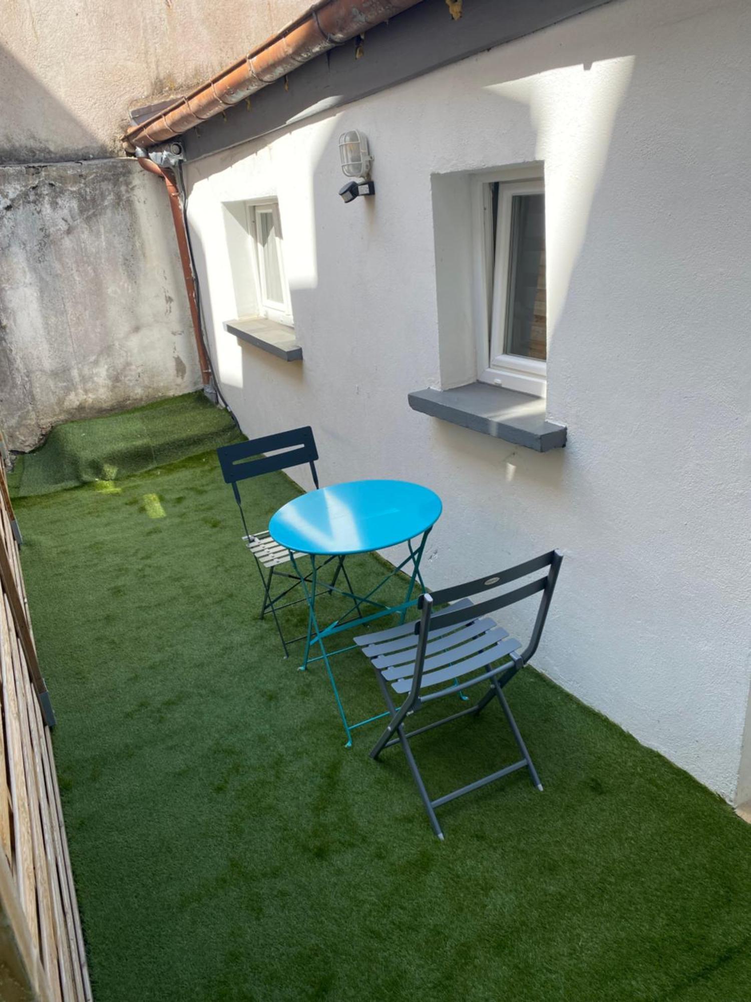 Le Patio Studio-terrasse Montbeliard-centre * Montbéliard
