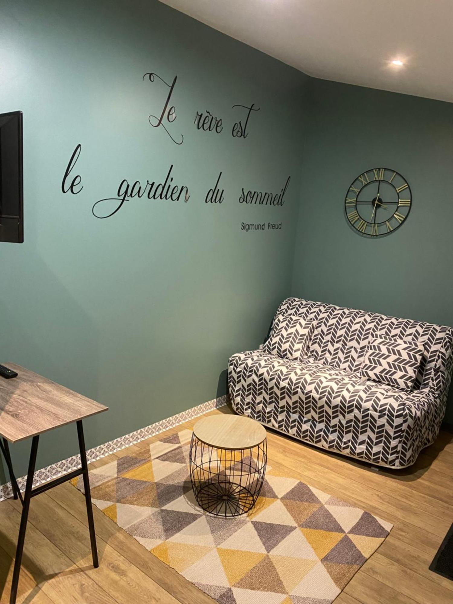 Le Patio Studio-terrasse Montbeliard-centre Apartment